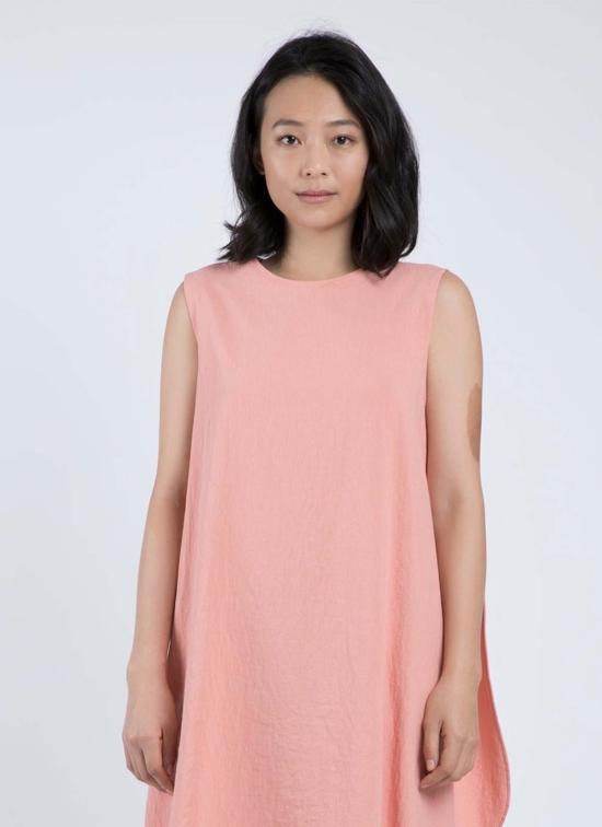  카렘 롱 원피스 턴 슬리브리스 오버랩 맥시 드레스 피치 - KAAREM