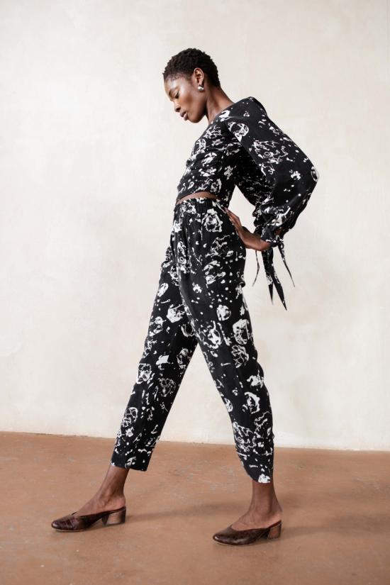  마리아 스탠리 블라우스 햄라인  코스모스 - MARIA STANLEY