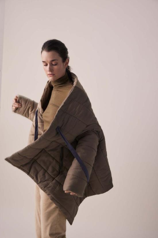  아멘테 봄버 자켓 블랭킷 퀼트 재킷 - AMENTE