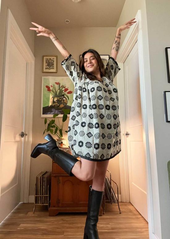  에이스 앤 지그 숏 원피스 에이스 & 지그 필라 드레스 장식볼 - ACE & JIG