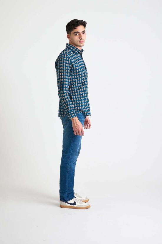  DUSHYANT. 긴팔 셔츠 두샨트. 핸드 프린팅 '아미르' 긴팔  (블루/레드 모티브) - DUSHYANT