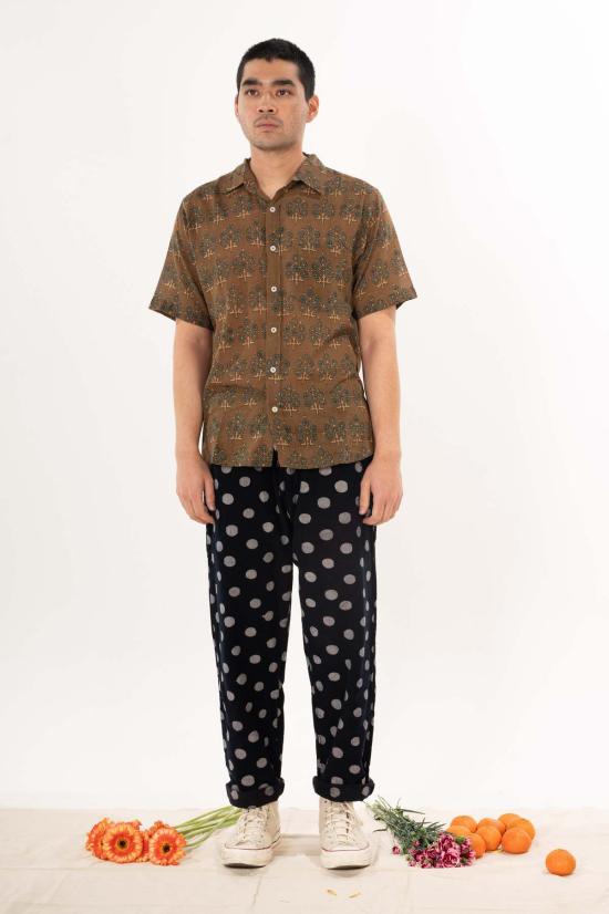  DUSHYANT. 반팔 셔츠 두샨트. 포크 반팔  올리브 앤 블루 리프 - DUSHYANT