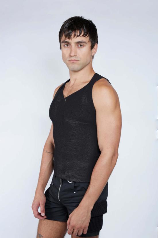  팡 뉴욕 민소매 티셔츠 팡 NYC 트래블링 립 트위스트 스트랩 탑 블랙/화이트 - FANG NYC