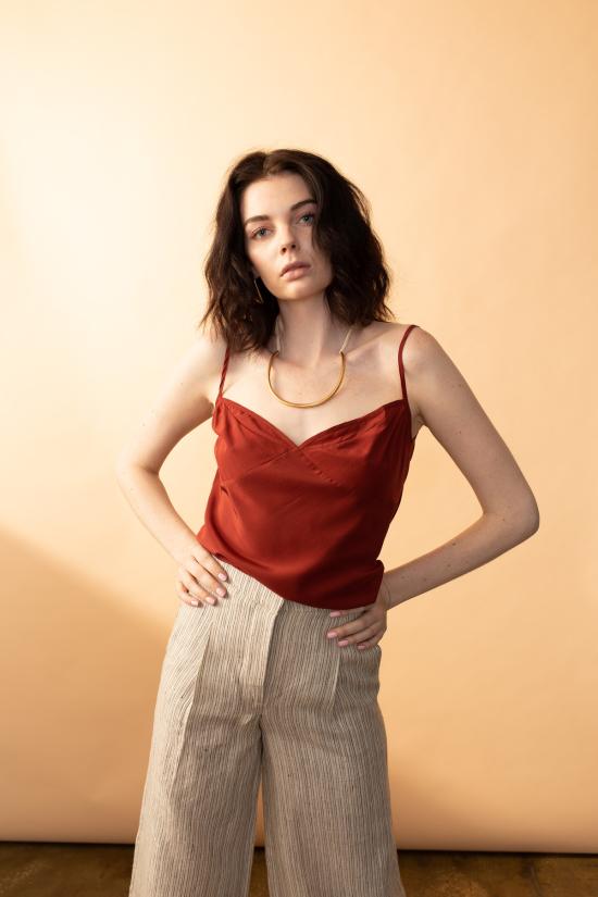  Arteaga 민소매 티셔츠 아르테아가 다이앤 실크 캐미솔 레드 오커 - OTHER BRANDS