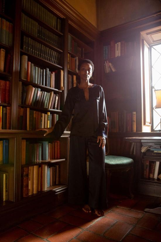  에리카 타노브 크롭 팬츠 Erica Tanov Jules 실크 샤르뫼즈 팬츠 블랙 - ERICA TANOV