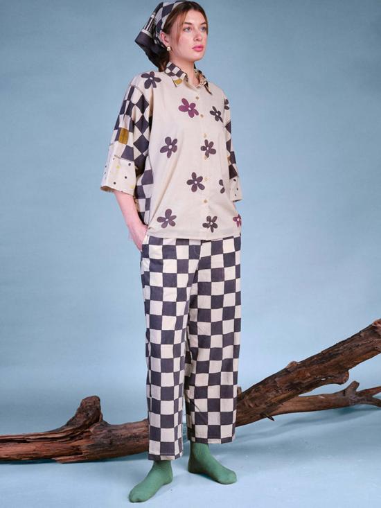  IKKIVI 블라우스 이키비 플라워 프레스드 인 페이지 셔츠 멀티 컬러 - IKKIVI