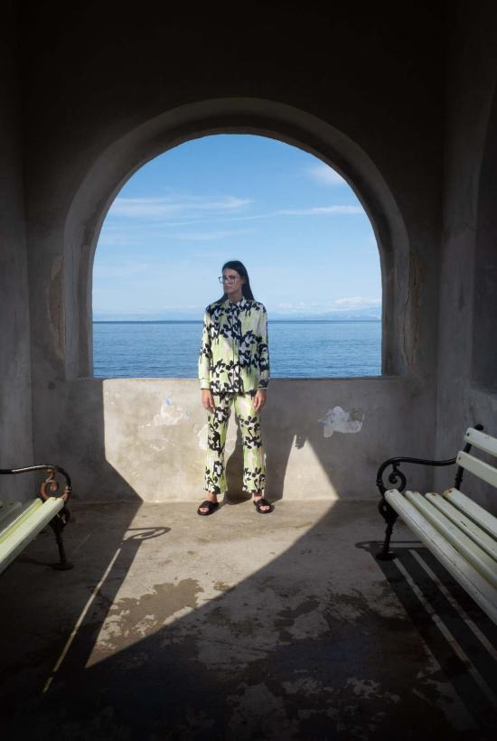  Untitled in Motion 블라우스 무제 In Motion Manifest Top Iris - OTHER BRANDS