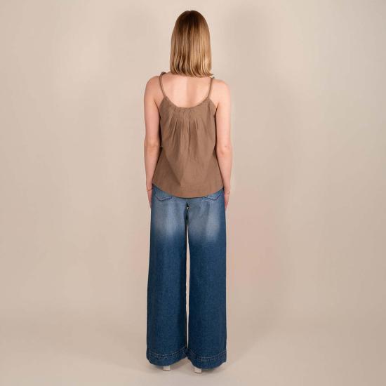  텔라 민소매 티셔츠 펠트로  카멜 - TELA