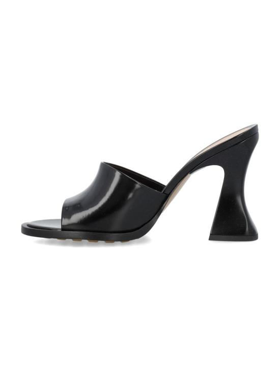  보테가베네타 뮬/슬리퍼 보테가 베네타 차차 뮬 블랙 - BOTTEGA VENETA