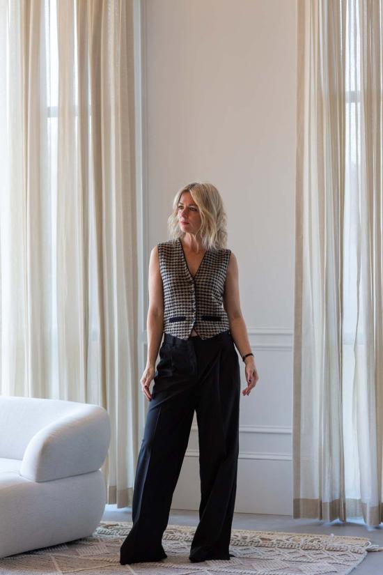  게스트 인 레지던스 베스트 하운드투스 맞춤 조끼 - GUEST IN RESIDENCE