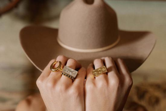  시에라 윈터 주얼리 반지 별자리  골드 베르메일/블랙 다이아몬드 - SIERRA WINTER JEWELRY