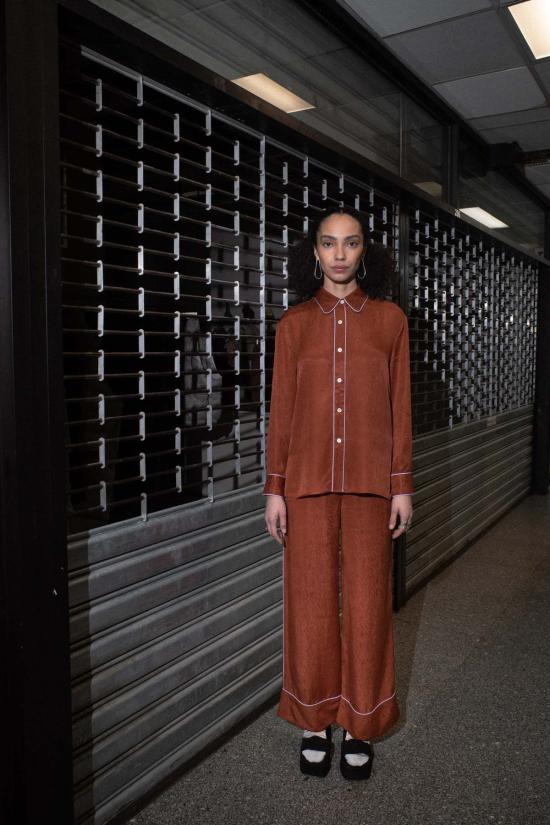  Untitled in Motion 블라우스 무제 In Motion Manifest Top Rust - OTHER BRANDS