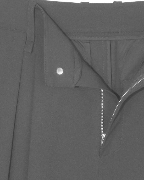  패브릭스 스트레이트 팬츠 패브릭 스트레치 트윌 소재의 투턱 와이드 레그 팬츠 블랙 - FAVRICS