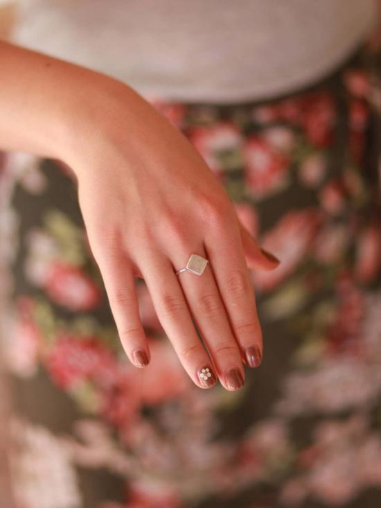  페어 아니타 반지 천상의 무지개 - FAIR ANITA