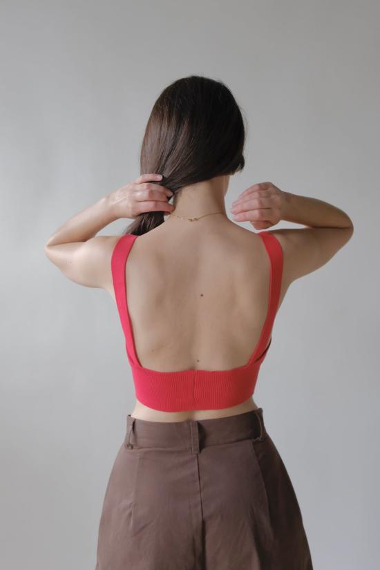  디아르테 민소매 티셔츠 크루즈 탑 체리 레드 - DIARTE