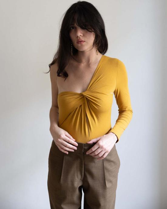  Pari Desai 바디수트 티셔츠 Hiran 드레이프 바디수트