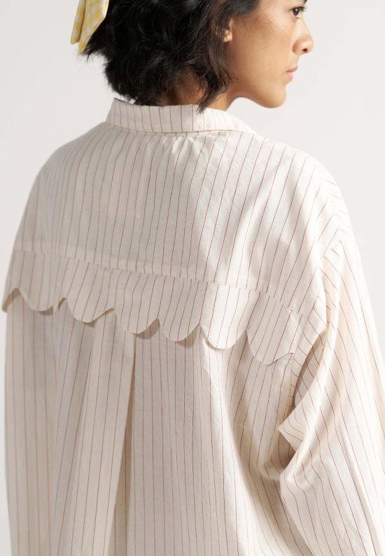  IKKIVI 셔츠 이키비 선데이 클래식 올드 페이지 셔츠 드레스 오프 화이트 - IKKIVI