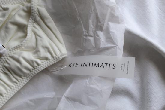  카이 인티메이츠 브라 카이 인티메이트 리클라인 - KYE INTIMATES