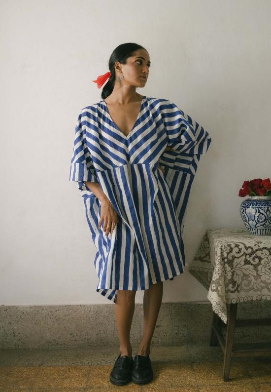  IKKIVI 튜닉 Ikkivi Kylo 카프탄 드레스 블루