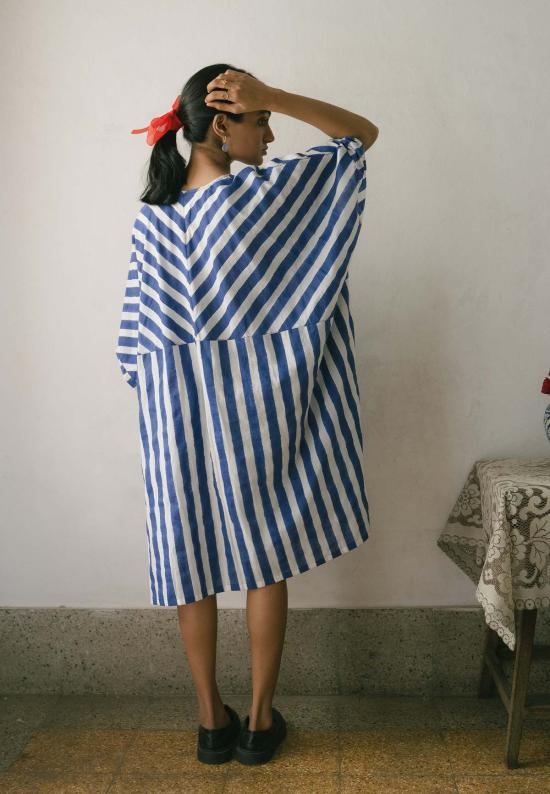  이키비 튜닉 Ikkivi Kylo 카프탄 드레스 블루 - IKKIVI