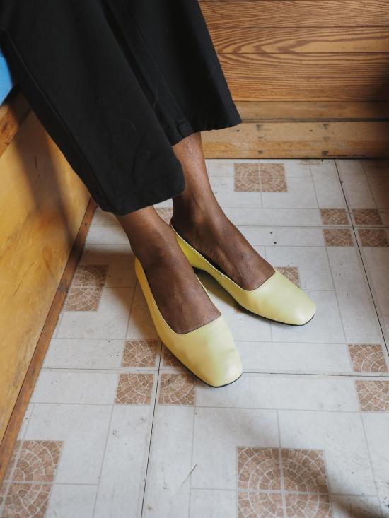  리타 플랫 슈즈 로우 바우쉬 슈즈