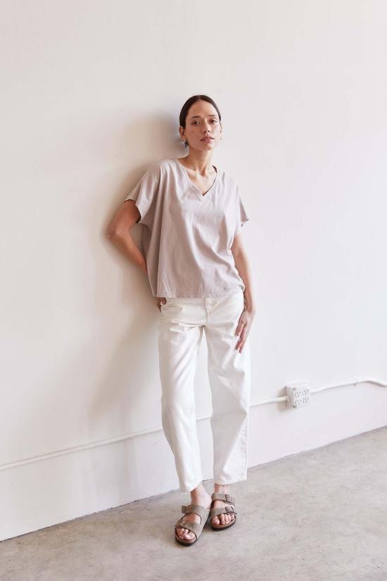  It Is Well L.A. 반팔 티셔츠 잇이즈웰 L.A. 오가닉 코튼 브이넥 박시 티셔츠 - OTHER BRANDS