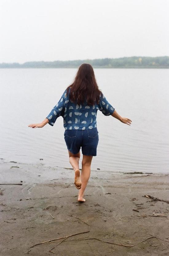  PO-EM 블라우스 포 엠 인디고 블록 프린트 실키 메이커 탑 - OTHER BRANDS