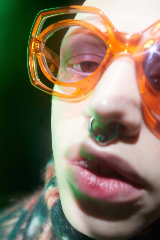  바다 안경 아이즈 푸투로 아이웨어 피치 - VADA