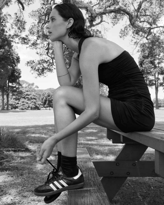  한센 앤 그레텔 숏 원피스 한센 & 그레텔 안토니아 저지 드레스 블랙 - HANSEN & GRETEL