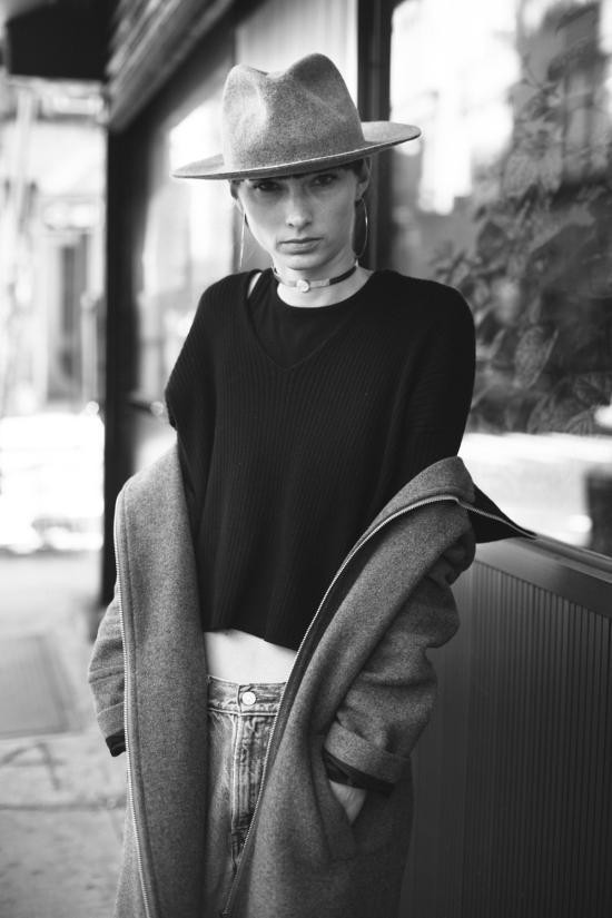  타린 토마스 이어링 제이니 후프스 - TARIN THOMAS