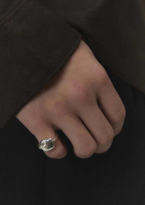  이노 반지 유체 형태 회전 링 화이트 토파즈