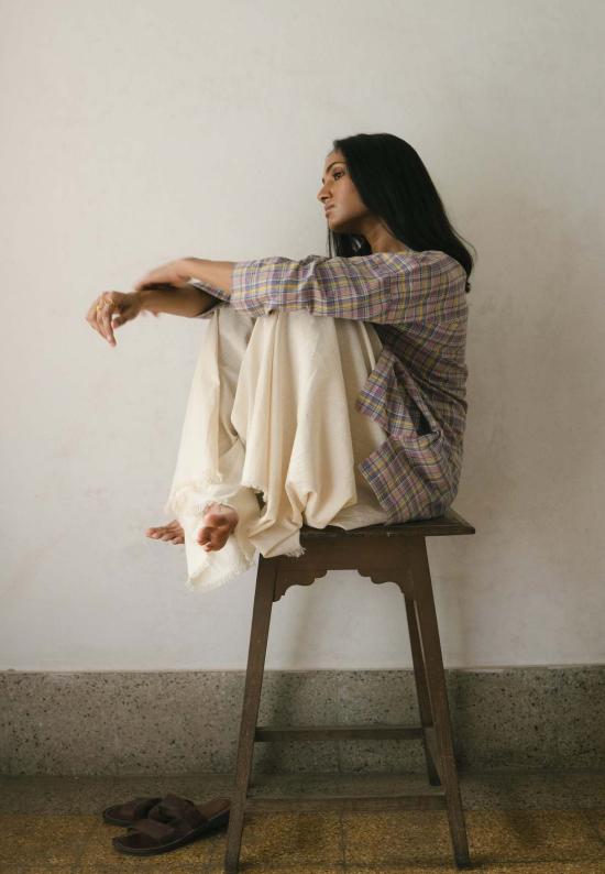  이키비 스트레이트 팬츠 이파트 와이드 팬츠 오프 화이트 - IKKIVI