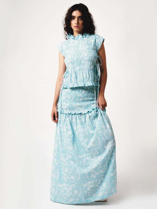  IKKIVI 롱 스커트 이키비 레이아 스커트 블루