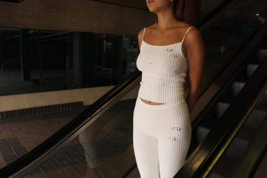  주주 민소매 티셔츠 Giu Giu Nonna 캐미솔 Tsuchi 土 - GIU GIU