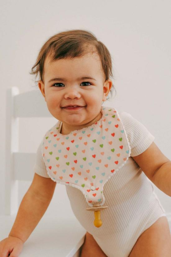  [키즈] Piper&Cloth 라운지 웨어 파이퍼앤클로스 하트 모양 쪽쪽이 턱받이