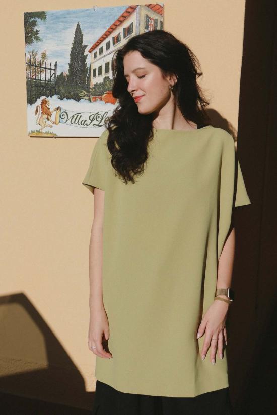  카렘 숏 원피스 앵글 오픈 백 드레스