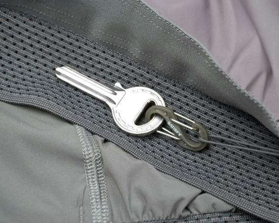  새티스파이 숏팬츠 Satisfy Tech Silk 3' 반바지 - SATISFY