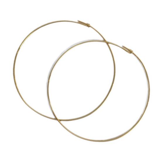  타린 토마스 이어링 제이니 후프스