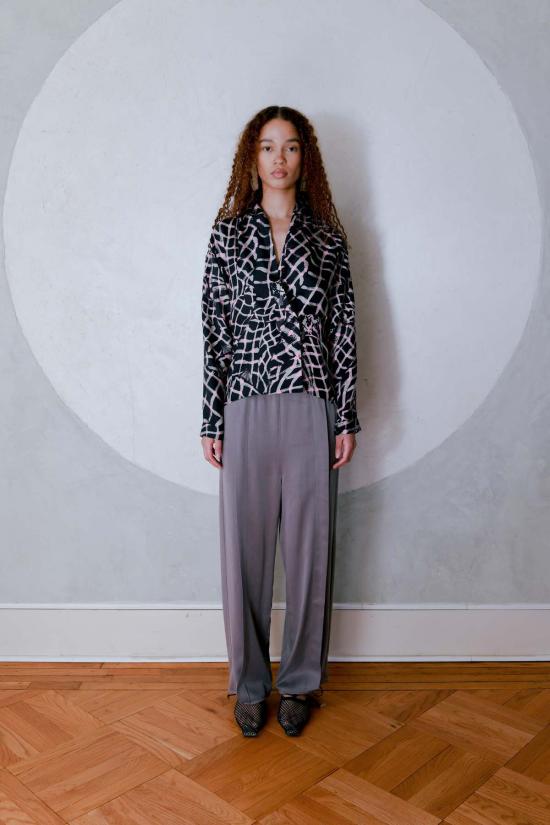  Untitled in Motion 블라우스 Untitled In Motion Pelusa Top - UNTITLED IN MOTION