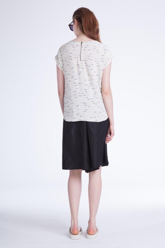  세선 반팔 티셔츠 세순 이즈 탑 고아 프린트 - SESSUN