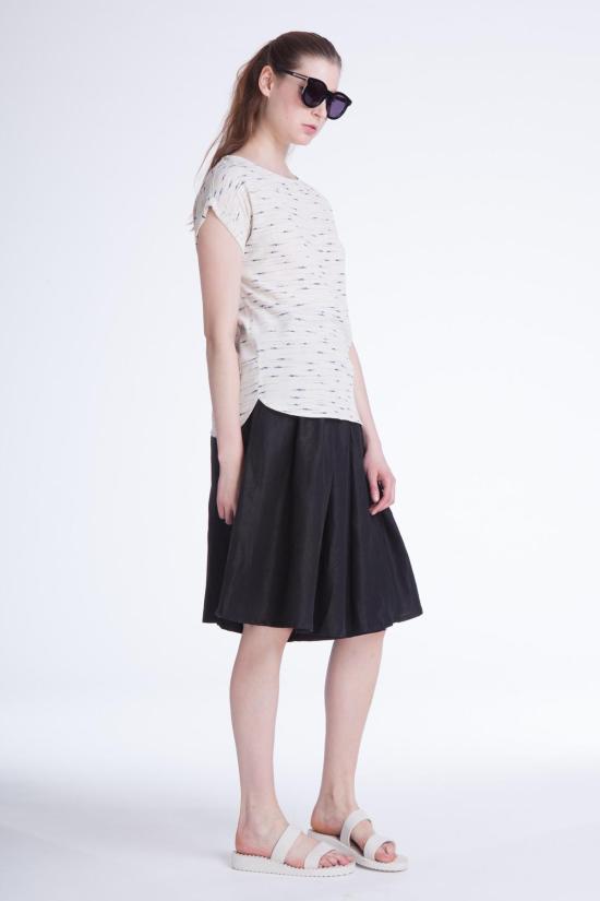  세선 반팔 티셔츠 세순 이즈 탑 고아 프린트 - SESSUN