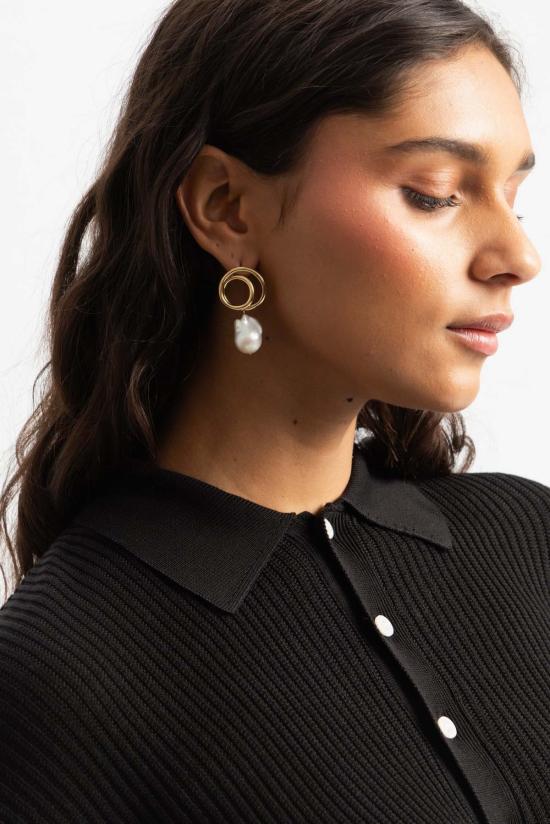  컴플리티드 웍스 이어링 Completedworks 코일링 귀걸이 18캐럿 금도금 - COMPLETED WORKS