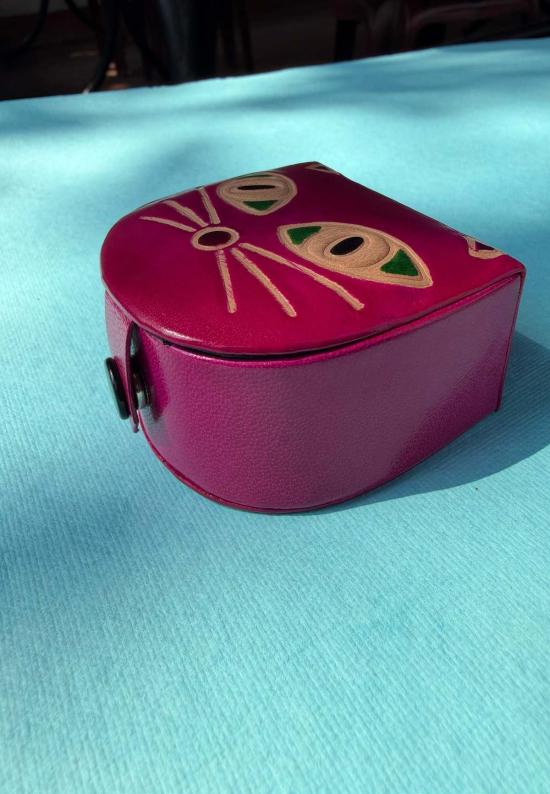  IKKIVI 가죽소품 이키비 퍼슨 금고 보석함 핑크 - IKKIVI