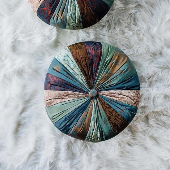  Ten Thousand Villages 트레이닝/조거 팬츠 만 개의 마을 마음챙김 요가 베개 - Ten Thousand Villages