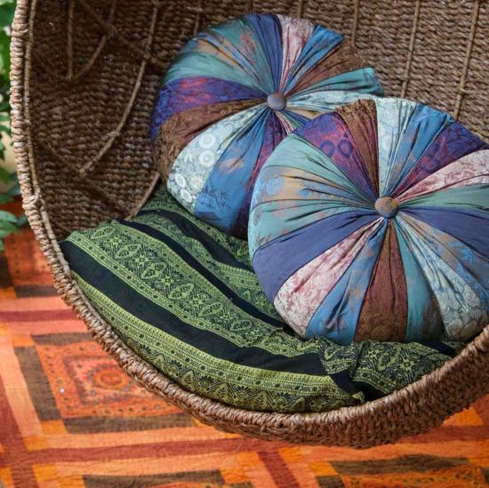  Ten Thousand Villages 트레이닝/조거 팬츠 만 개의 마을 마음챙김 요가 베개 - OTHER BRANDS