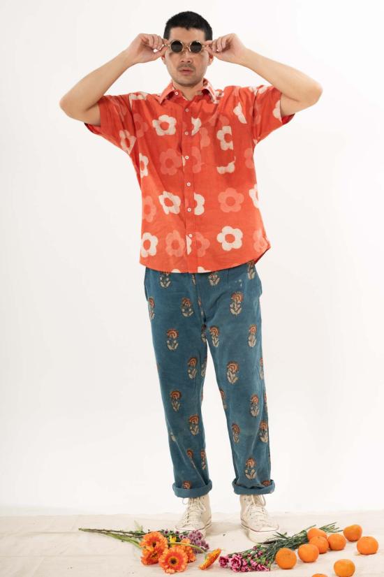  DUSHYANT. 반팔 셔츠 두샨트. '더 포크' 반팔 셔츠, 핸드 블록 프린트 - DUSHYANT