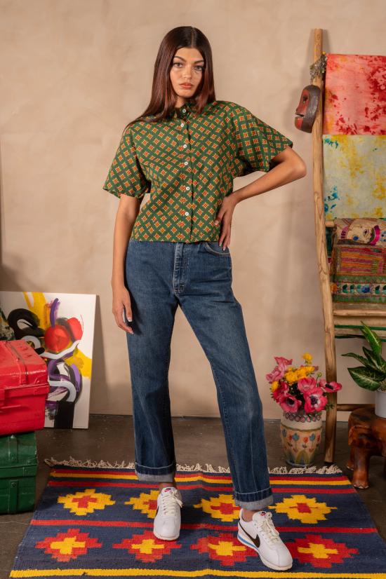  DUSHYANT. 셔츠 두샨트. 미셸 핸드 프린트 반팔 셔츠, 그린/골드 모티브 프린트 - DUSHYANT