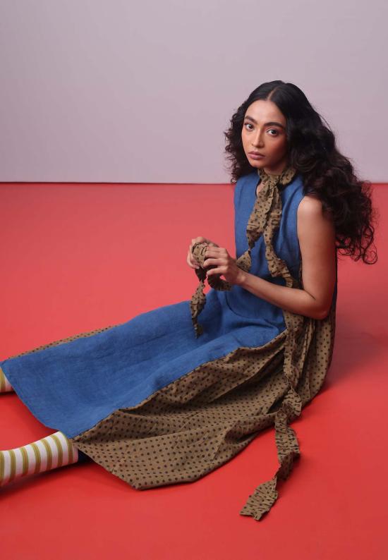  IKKIVI 롱 원피스 이키비 모나코 드레스 인디고 - IKKIVI