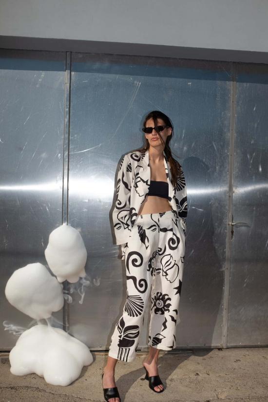  Untitled in Motion 수트 자켓 무제 움직임 조세피나 블레이저 탈라사