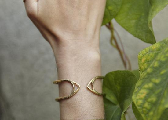  네티 켄트 주얼리 팔찌 게이츠 커프 메탈릭 - NETTIE KENT JEWELRY